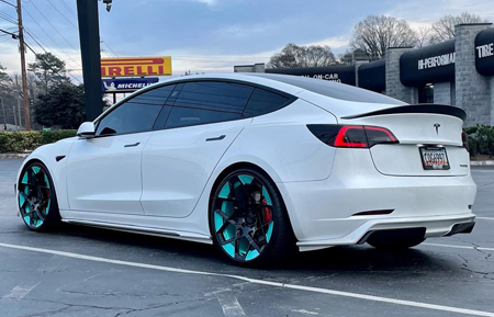 agluxury wheels aero55 aero flange wheels gloss black tiffany blue accent custom concave forged monoblock tesla model 3