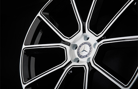 agl33 monoblock forged wheels gloss white concave white accents